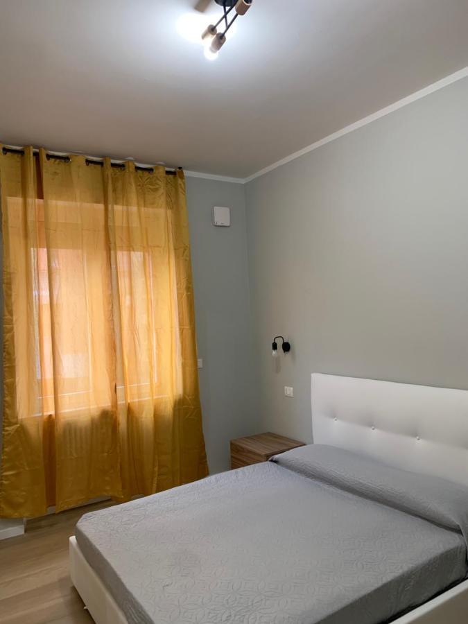 Gramsci 2 Rooms Bologna Buitenkant foto